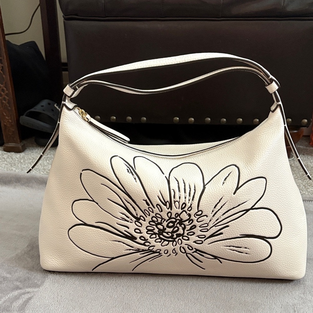 Vera Bradley Marcelle leather bag